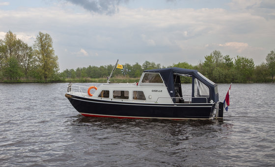 Doerak 700 'Giselle' mieten