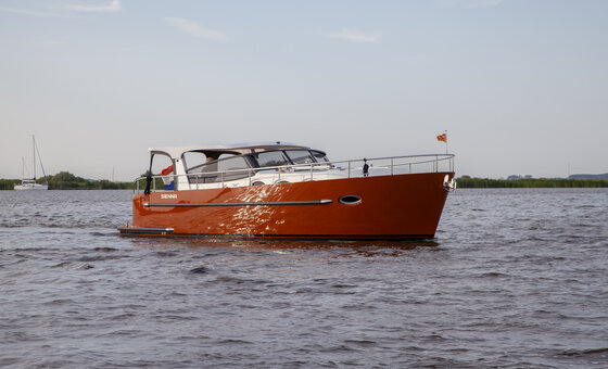 Schiffart Targa 'Sienna' NIEUW/NEU/NEW 2026 mieten